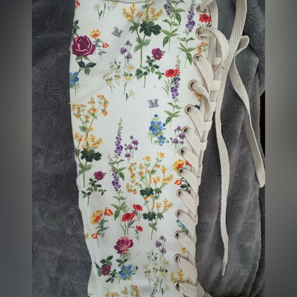 MaxMara 2024 Resort Knee High Floral Canvas Lace Up Boots EU 37 / US 7 - Picture 9 of 12